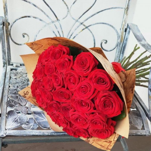 Купить на заказ Букет из 31 красной розы с доставкой в Шемонаихе